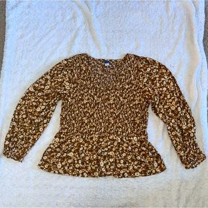 Old Navy cinched Blouse